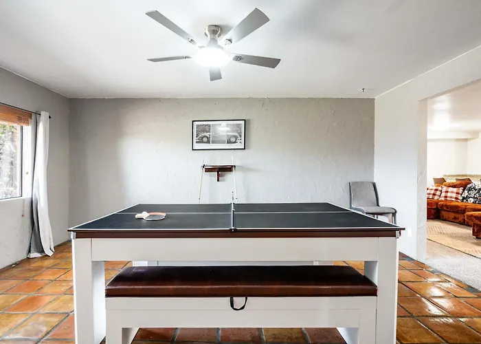 Cozy 3br With Mtn Views & Pool Near Trails Holiday home Tucson